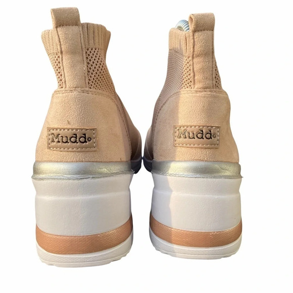 NWOT Mudd Soft Pink Hi-Top Slip On Sneaker Sz: 9 - Picture 4 of 6